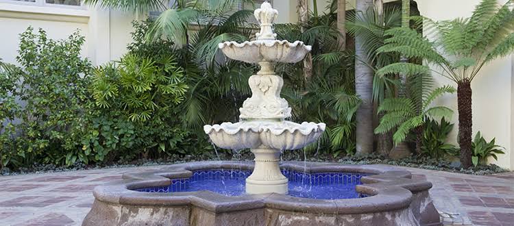Hidden things about fountains made of marble